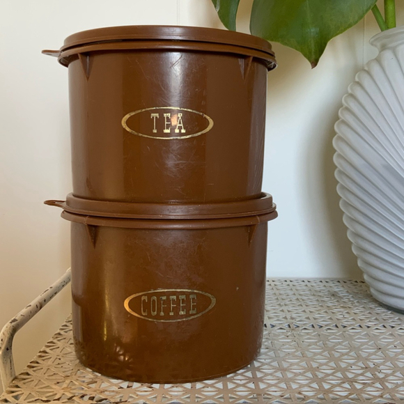 Vintage Tupperware tea and coffee canister set made in Canada - Picture 2 of 7